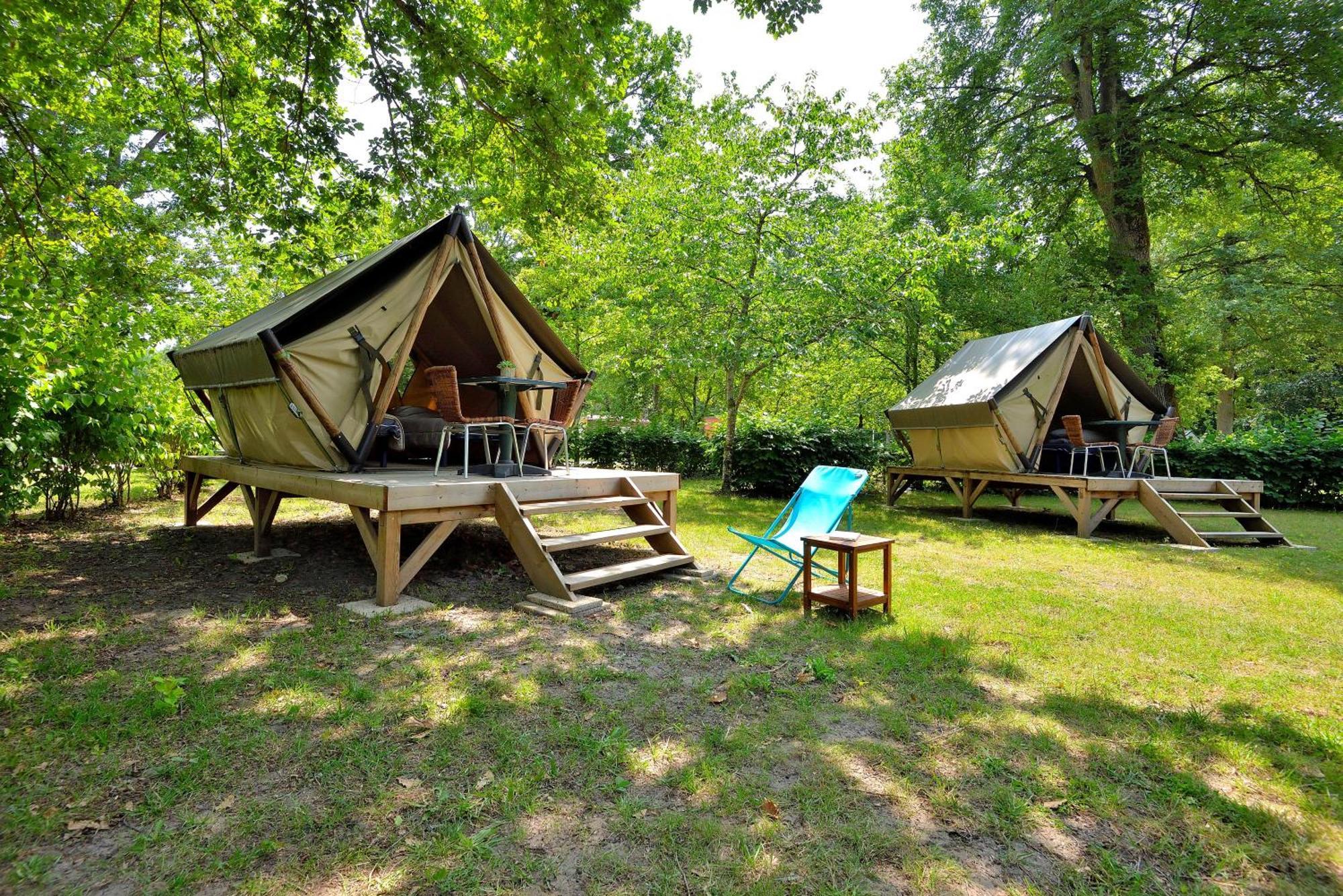 Camping Etang De La Vallee Combreux Номер фото